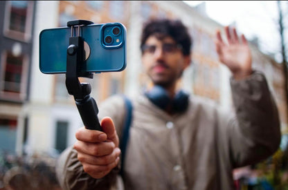 VOLTSTEADY™ 3-AXIS SMART GIMBAL